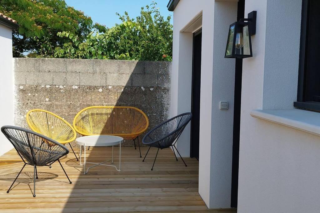 Maison 3 Chbres 3 Etoiles St Gilles X De Vie Сен-Жил-Кроа-дьо-Ви Екстериор снимка