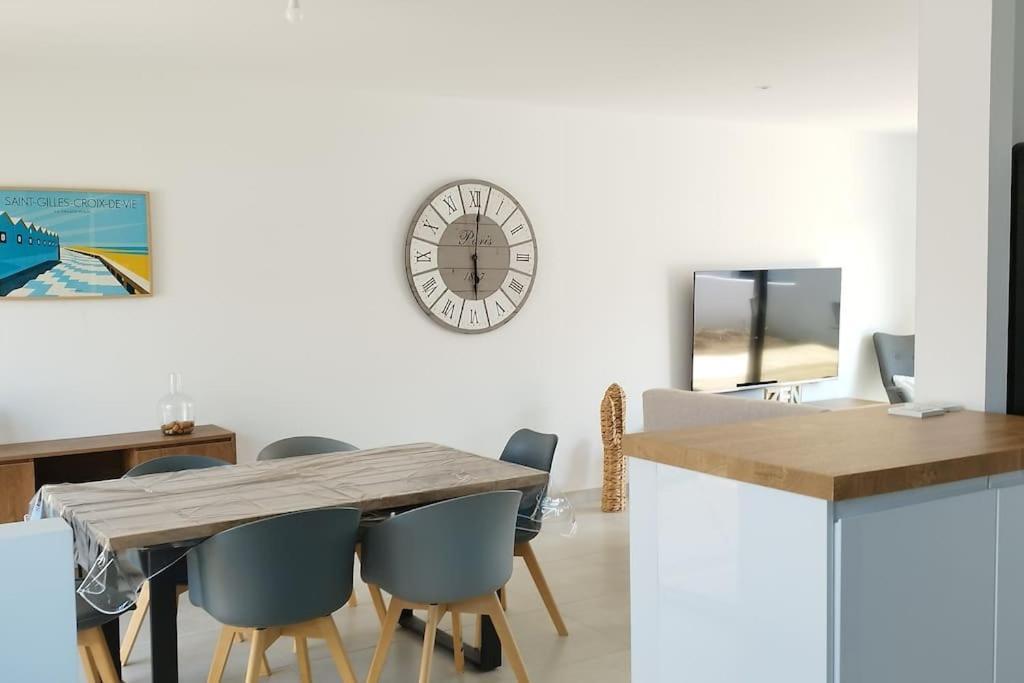 Maison 3 Chbres 3 Etoiles St Gilles X De Vie Сен-Жил-Кроа-дьо-Ви Екстериор снимка
